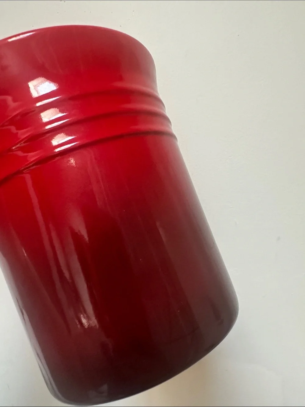 Le Creuset Red Glazed Stoneware 6 in Crock